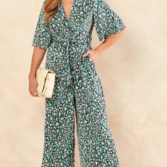 Kimono knot top culottes jumpsuit in pink and green - Picture 5 of 9